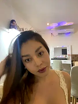 Snapshot of SexFucktoryLily chatting on 11/11/25, 02:28 SexFucktoryLily online show from 11/11/25, 02:28