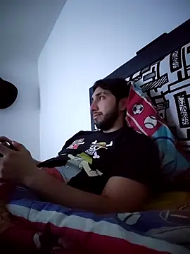 Snapshot of Miguelgel578 chatting on 11/05/25, 03:28 Miguelgel578 online show from 11/05/25, 03:28