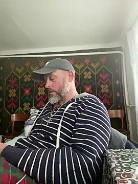 GHsveter online show from 04/25/26, 01:41