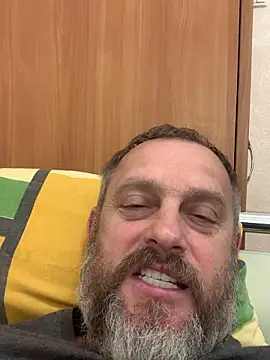 Snapshot of GHsveter chatting on 05/21/26, 07:04 GHsveter online show from 05/21/26, 07:04