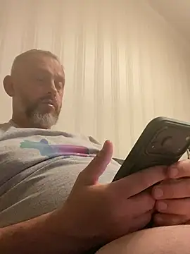 Snapshot of GHsveter chatting on 06/09/26, 05:46 GHsveter online show from 06/09/26, 05:46