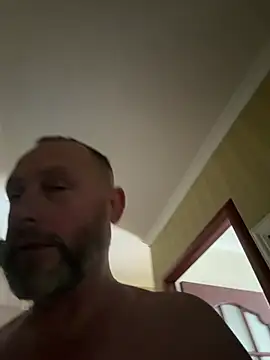 Snapshot of GHsveter chatting on 07/14/26, 07:57 GHsveter online show from 07/14/26, 07:57