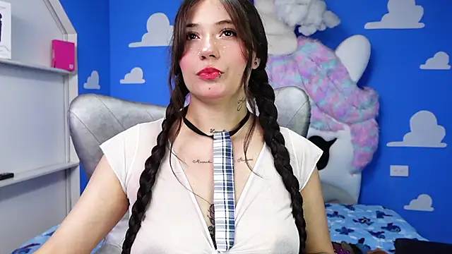 miss sharlotte18 online show from 06/02/26, 06:10