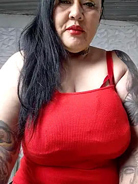 Snapshot of kittyhotass1 chatting on 09/27/25, 07:57 kittyhotass1 online show from 09/27/25, 07:57