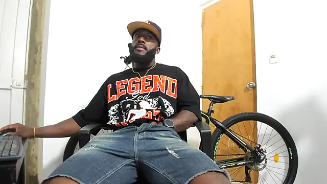 DaleHamilton online show from 12/23/24, 03:40