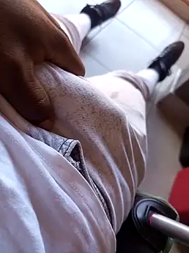 Snapshot of chef-dudi012 chatting on 02/02/26, 06:34 chef-dudi012 online show from 02/02/26, 06:34