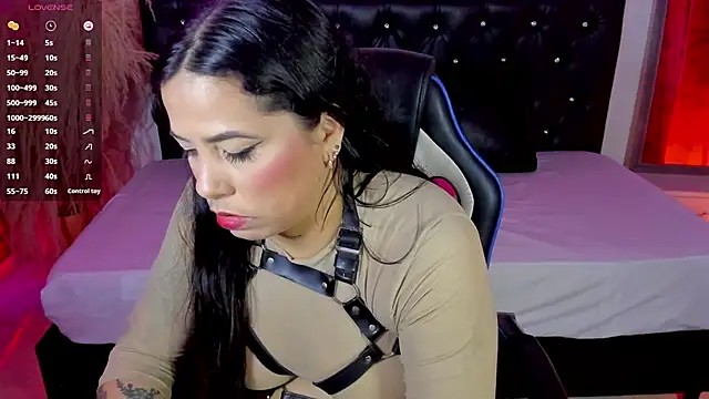 Bianka olivetto021 online show from 02/15/25, 07:06