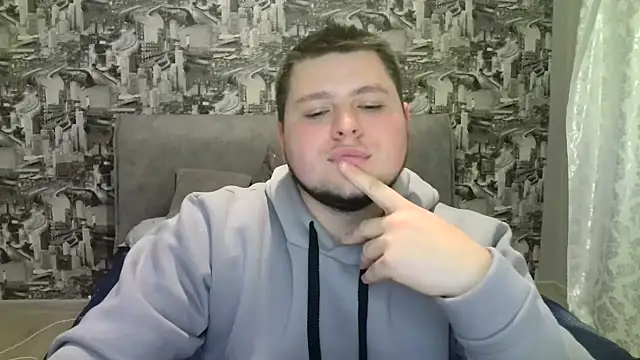 Snapshot of Volshebnik130_ chatting on 11/12/25, 01:11 Volshebnik130 online show from 11/12/25, 01:11