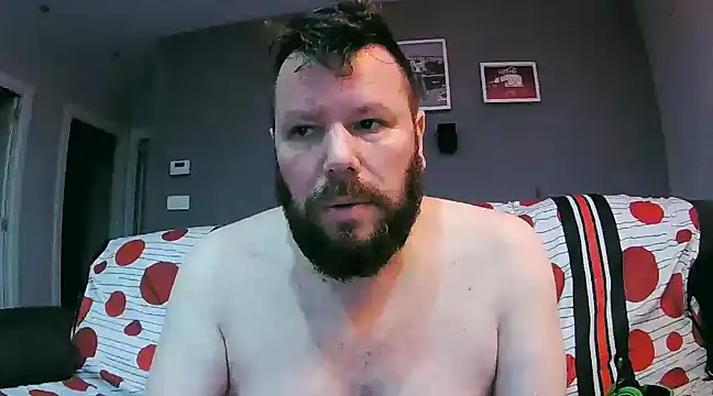 Snapshot of txan9876 chatting on 01/03/25, 05:20 txan9876 online show from 01/03/25, 05:20