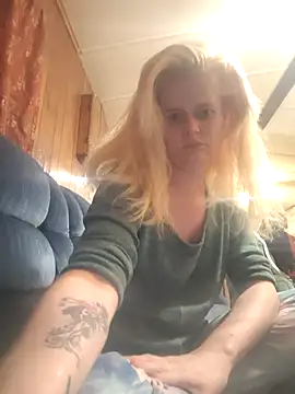 BadAssBitchMakayla online show from 12/03/25, 11:58