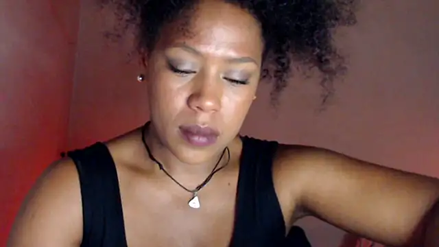 Snapshot of cherry_cleou chatting on 02/05/25, 04:47 cherry cleou online show from 02/05/25, 04:47