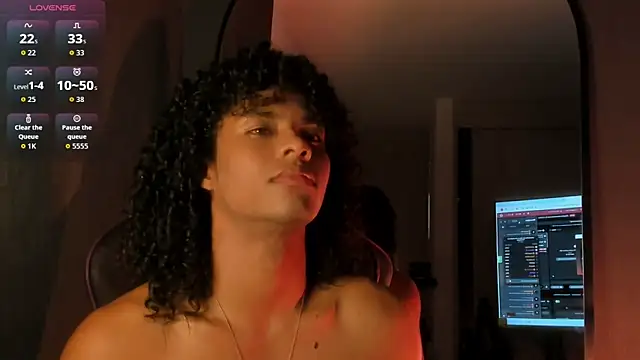 Snapshot of Lucas_eevans chatting on 02/20/26, 02:06 Lucas eevans online show from 02/20/26, 02:06