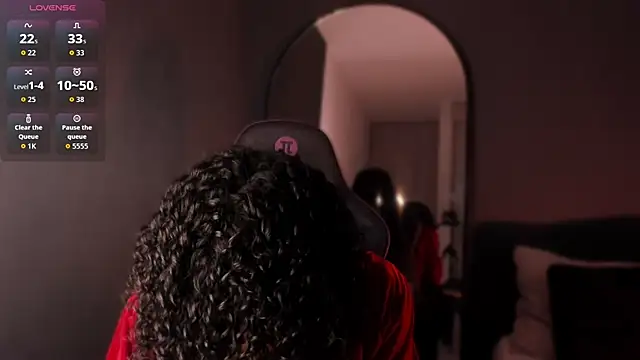 Snapshot of Lucas_eevans chatting on 03/04/26, 02:01 Lucas eevans online show from 03/04/26, 02:01