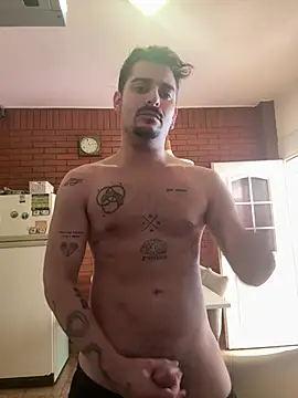 Snapshot of mrtnivnn chatting on 01/17/26, 02:11 mrtnivnn online show from 01/17/26, 02:11