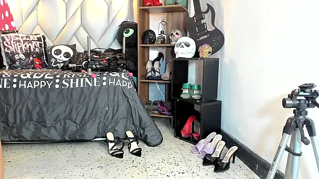 Snapshot of MirandaHaguen chatting on 03/07/26, 08:50 MirandaHaguen online show from 03/07/26, 08:50