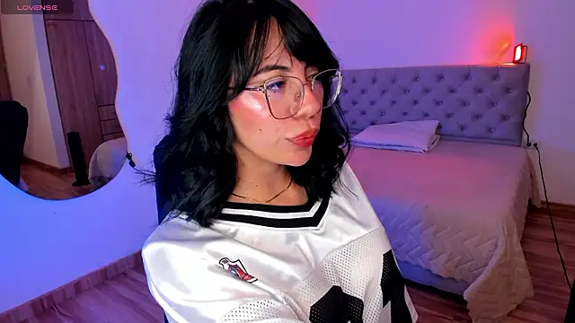 Silvanna-Moree online show from 03/11/26, 03:07