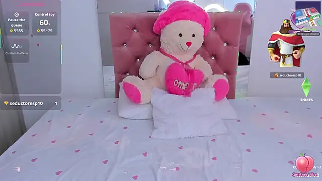 Anamhenao online show from 10/19/25, 11:55