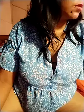 tharu sweet online show from 11/16/25, 02:44