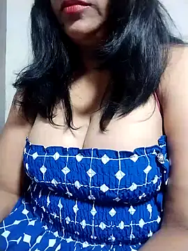 Snapshot of tharu_sweet chatting on 02/18/26, 04:36 tharu sweet online show from 02/18/26, 04:36