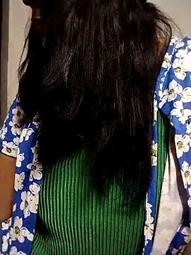 Snapshot of tharu_sweet chatting on 03/01/26, 05:26 tharu sweet online show from 03/01/26, 05:26