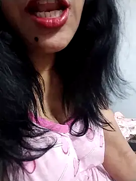 Snapshot of tharu_sweet chatting on 04/03/26, 04:54 tharu sweet online show from 04/03/26, 04:54