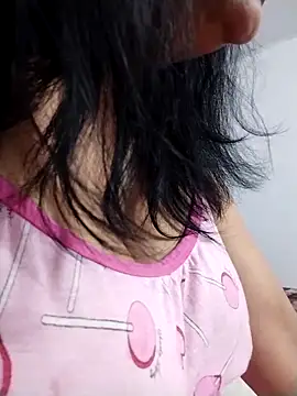 Snapshot of tharu_sweet chatting on 04/03/26, 06:39 tharu sweet online show from 04/03/26, 06:39