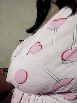 Snapshot of tharu_sweet chatting on 05/01/26, 05:34 tharu sweet online show from 05/01/26, 05:34