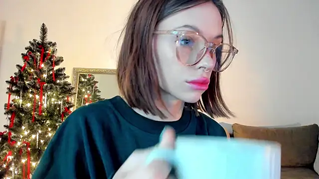 Kossie  online show from 12/22/24, 07:11