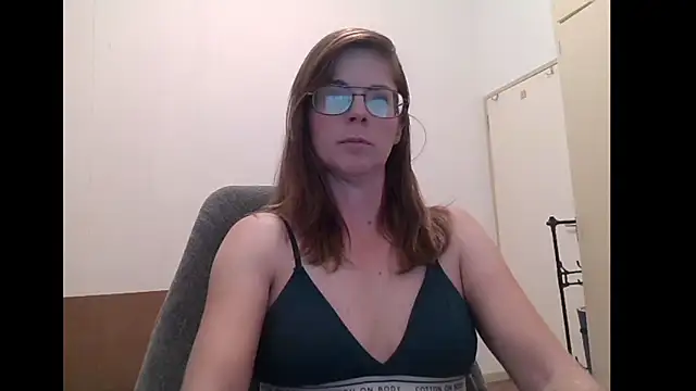 SavannaGirly online show from 04/27/26, 08:56