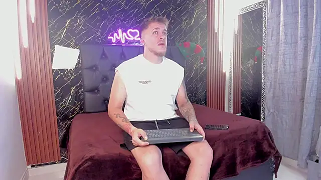 keane lee online show from 12/02/25, 12:54