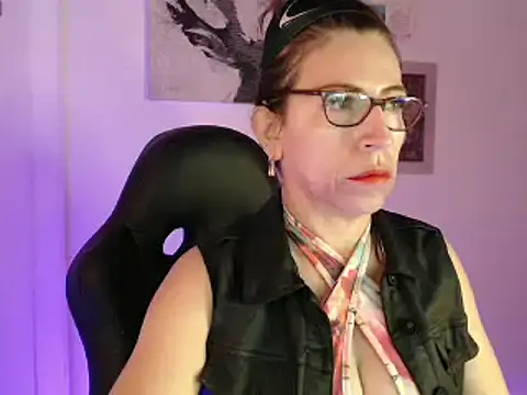 Chayla Ruiz online show from 01/31/25, 01:02