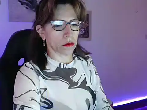 Chayla Ruiz online show from 02/03/25, 02:02