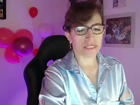 Chayla Ruiz online show from 02/16/25, 12:10