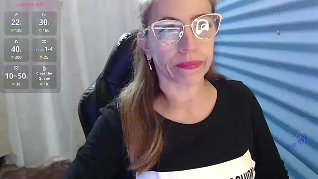 Chayla Ruiz online show from 04/25/26, 07:33