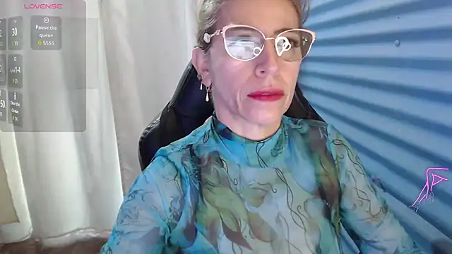 Chayla Ruiz online show from 04/26/26, 08:06