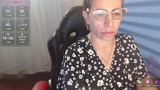 Snapshot of Chayla_Ruiz chatting on 05/27/26, 02:14 Chayla Ruiz online show from 05/27/26, 02:14