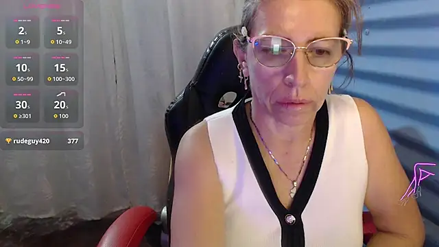 Snapshot of Chayla_Ruiz chatting on 05/29/26, 02:09 Chayla Ruiz online show from 05/29/26, 02:09