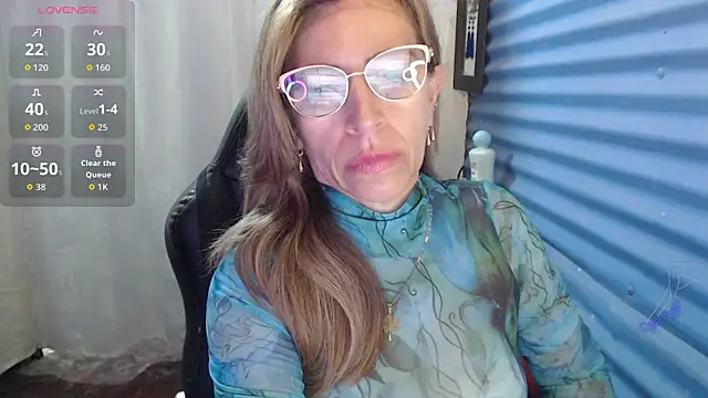 Snapshot of Chayla_Ruiz chatting on 06/08/26, 01:55 Chayla Ruiz online show from 06/08/26, 01:55