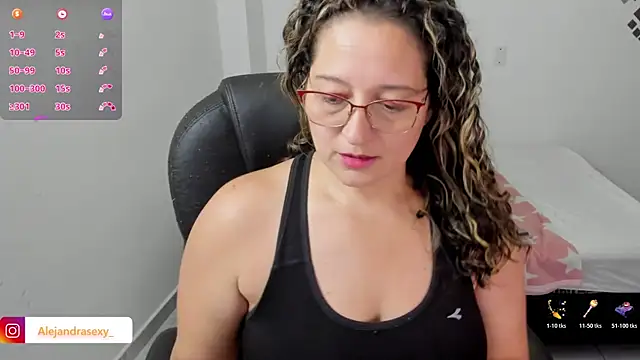 alejandra milf  online show from 06/17/26, 07:26
