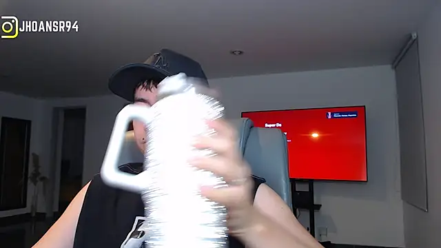 Jhoan saenz online show from 04/11/26, 03:22