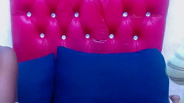 XSCARLETQUEENXX online show from 02/05/26, 04:50