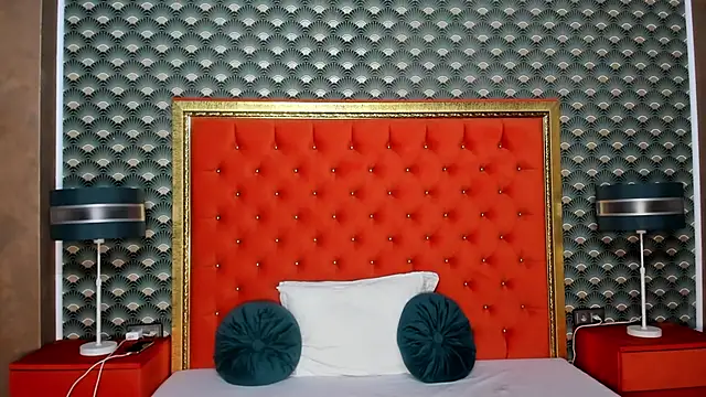 VallerieJones online show from 03/20/25, 04:51