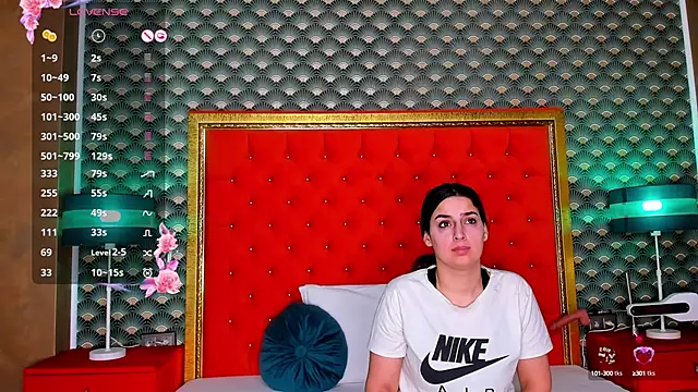 VallerieJones online show from 03/22/25, 03:52