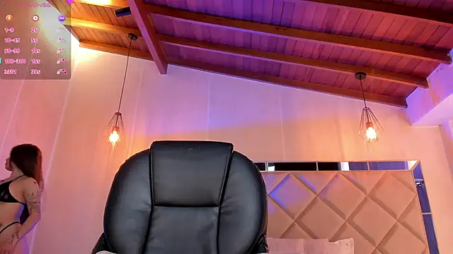 MaryLewis  online show from 01/25/25, 06:24