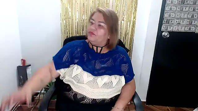 Snapshot of NAILAH_SANZ chatting on 02/13/25, 02:45 NAILAH SANZ online show from 02/13/25, 02:45