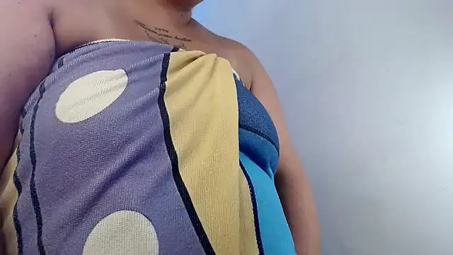 Snapshot of NAILAH_SANZ chatting on 10/04/25, 12:36 NAILAH SANZ online show from 10/04/25, 12:36