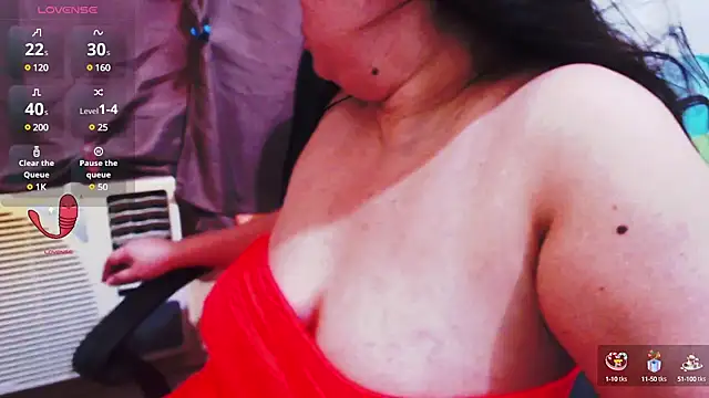 Snapshot of Alliayah_Hollyx chatting on 01/02/25, 05:46 Alliayah Hollyx online show from 01/02/25, 05:46