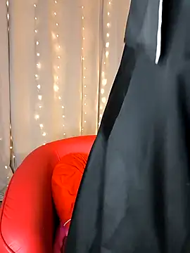 Snapshot of Masha_Real_84 chatting on 02/23/26, 09:23 Masha Real 84 online show from 02/23/26, 09:23