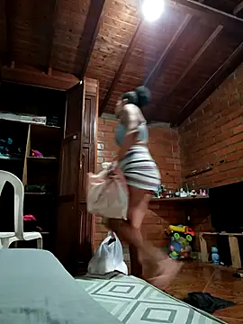 Bigassmommy x online show from 10/29/25, 03:36