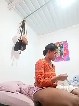 Bigassmommy x online show from 04/28/26, 01:16